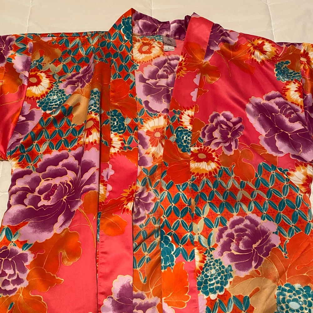 Satin Colorful Robe - Picture 4 of 4